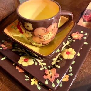 Pier 1 Floral Brown and Yellow Kitchen Set